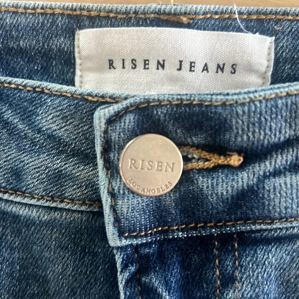 Risen Relaxed Jeans - Picture 8 of 13